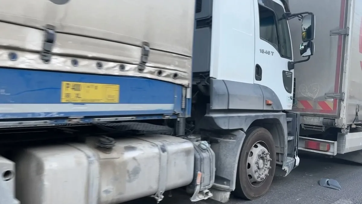 Bursa’da 7 araçlı zincirleme kaza: Trafik aksadı