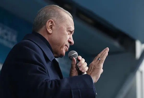 AK Parti Konya mitingi | Başkan Erdoğan’dan CHP’li İBB’deki para sayma görüntülerine çok sert sözler: Dolarları toplayıp aralarında paylaşıyorlar