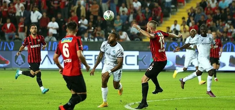 Gaziantep'te puanlar paylaşıldı! Gaziantep FK 1-1 Adana Demirspor (MAÇ SONUCU-ÖZET)