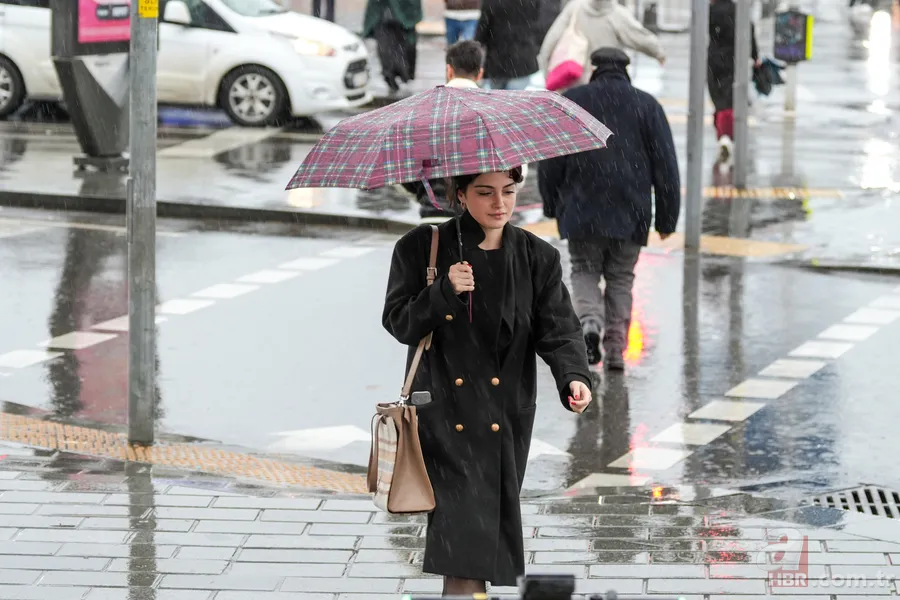 14 ilde sarı kod devrede: Sağanak, kar ve fırtınaya dikkat! Yeni yağışlı sistem yolda 10