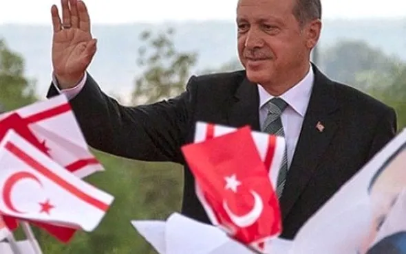 1618608348609.jpg Cumhurbaşkanı Yardımcısı Fuat Oktay KKTC'deki tartışmalı Kur'an Kursu kararıyla ilgili A Haber'e konuştu: Yanlışlık içerikle ilgili ve düzeltilmesi için elimizden geleni yapacağız - 7