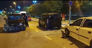 Kontrolden çıkan otomobil dehşet saçtı!