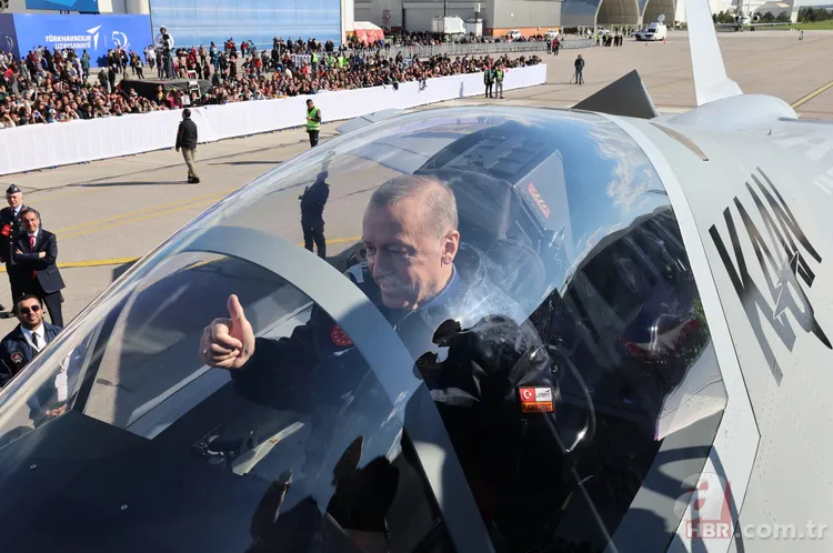 Türk savunma sanayii 2024'te hız kesmeyecek! İşte o dev projeler... | KAAN, KIZILELMA, TUNA... 3