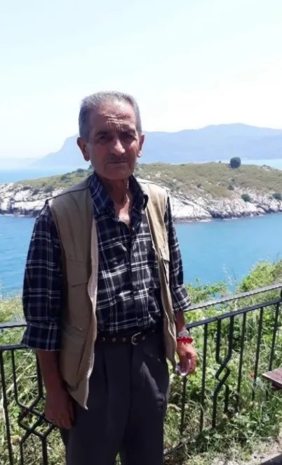 zonguldakta-kan-donduran-olay-topraga-gomulu-kafatasi-bulundu-1637583944126.jpg Zonguldak’ta kan donduran olay! Toprağa gömülü kafatası bulundu - 2