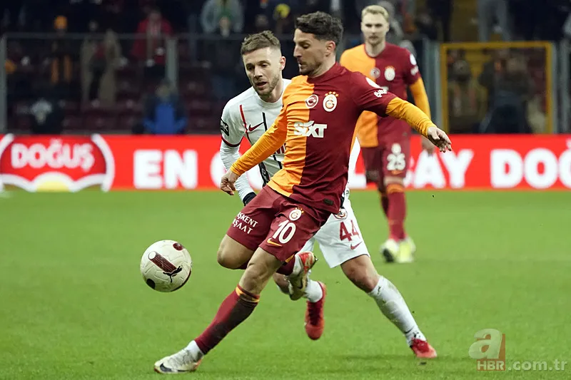Galatasaray-Gaziantep FK maçı sonrası flaş sözler: Okan Buruk ve Kerem Demirbay... 19