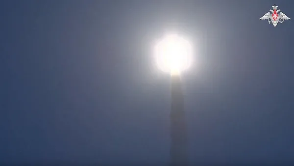 Orta Doğu’da gerilim artarken Rusya’dan füze hamlesi! Kıtalararası balistik füze denendi