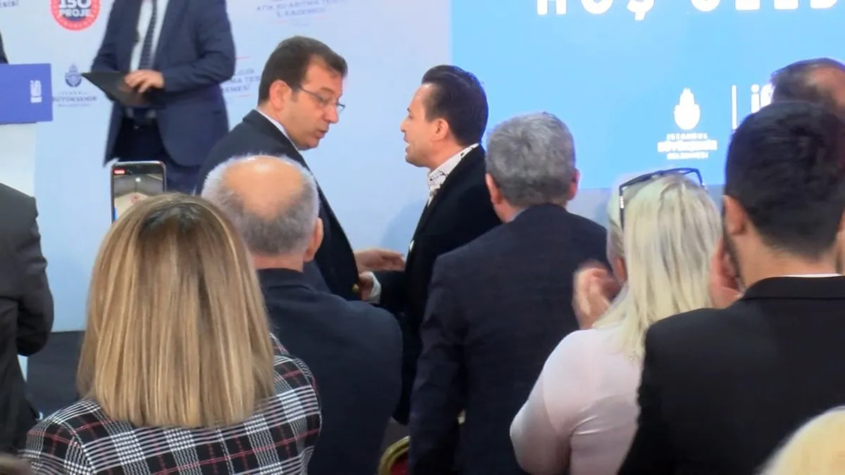 CHP şaşırtmadı! Tuzla Belediye Başkanı'na yapılan saldırıyı savundular: Bir kere de doğrunun yanında durun