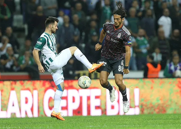 bitexen-giresunspor-besiktas-maci-canli-anlatim-ilk-11ler-mac-hangi-kanalda-canli-macin-hakemi-kim-1665253383203.jpg Bitexen Giresunspor - Beşiktaş: 0-1 | Tayyip Talha Sanuç Kartal'ı yüksekten uçurdu - 4