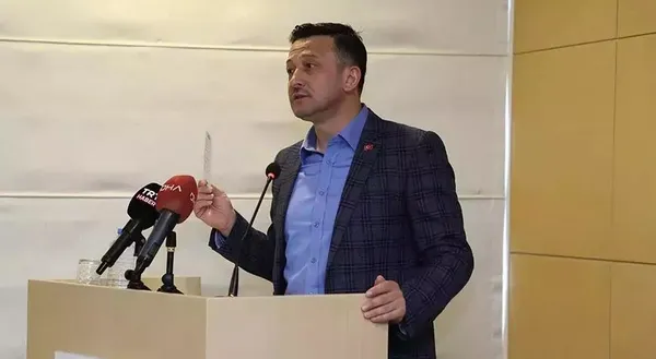 Hamza Dağ gençlere müjdeyi verdi! Yenilikçi iş fikirlerine finansal destek sözü