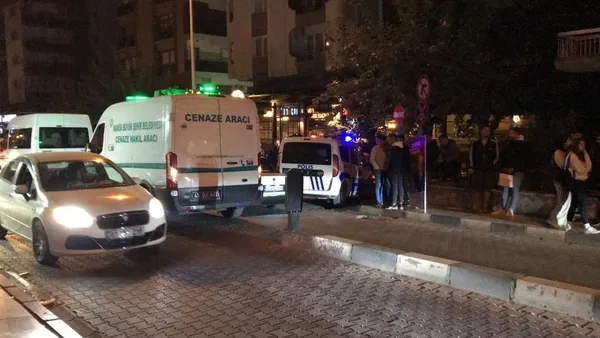 manisada-koca-dehseti-karisini-bicaklayarak-oldurdu-1666479229105.jpg Manisa’da koca dehşeti! Karısını bıçaklayarak öldürdü - 3