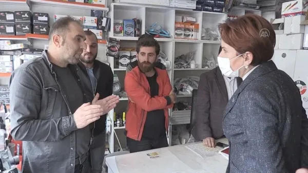 iyi-parti-lideri-meral-aksener-siirtte-burasi-kurdistan-narasi-atan-bolucuye-haddini-bildiremedi-1635460126761.jpeg İYİ Parti Genel Başkanı Akşener ''Burası Kürdistan'' diyen teröriste ağzının payını veremedi - 3