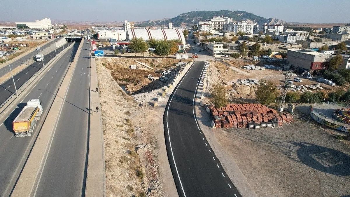 Adıyaman'da alternatif yol trafiğe açıldı