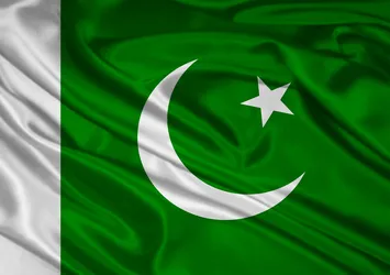 Pakistan'da bombalı saldırı: 22 yaralı