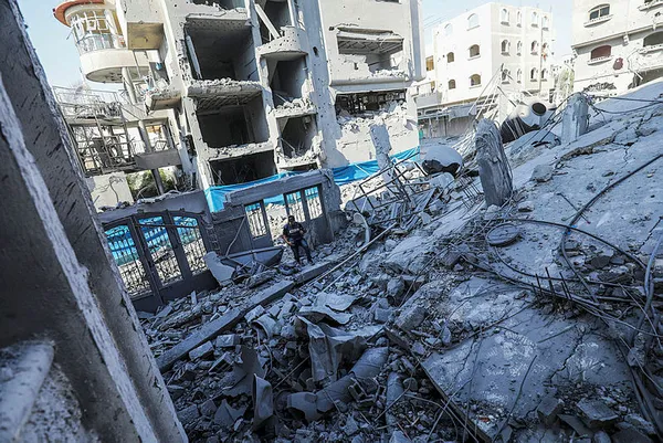 AK Parti Sözcüsü Ömer Çelik: Gerekli olan politik çözüm! Adil barış sağlanmalı...