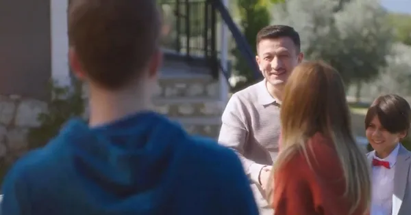 Cumhur İttifakı İzmir adayı Hamza Dağ’ın seçim şarkısı büyük beğeni topladı! Hamza Dağ geliyor kalmıyor sorun