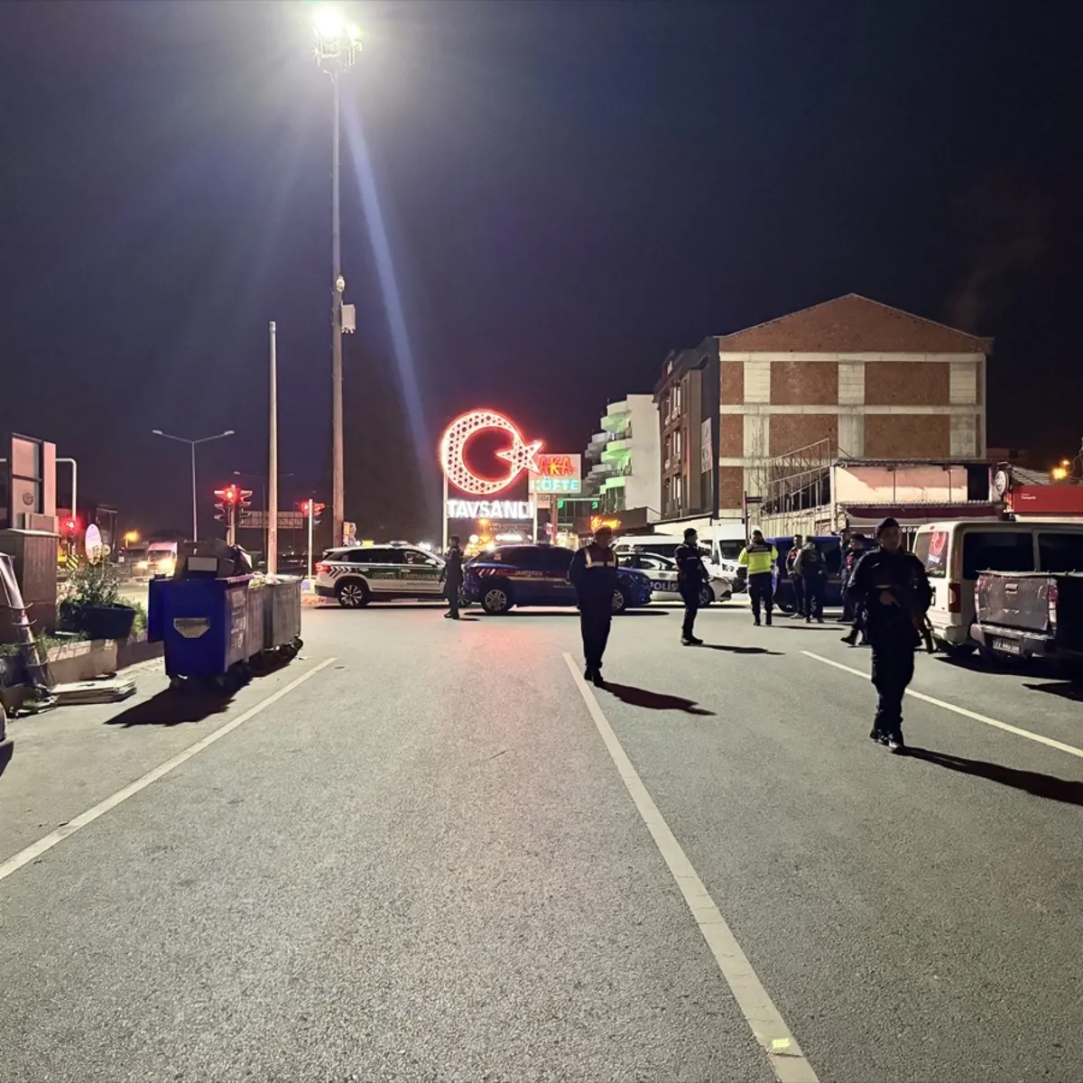 Yalova’da silahlı kavga! 6 kişi yaralandı