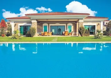 Rüşvet çarkında kirli pazarlık: Ver villayı al ruhsatı! İmamoğlu çifti villanın içini bile dizayn ettirdi