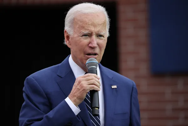 bidenin-aciklamalari-pakistani-kizdirdi-buyukelci-bakanliga-cagrildi-1665854141694.jpg Biden'ın açıklamaları Pakistan'ı kızdırdı: Büyükelçi bakanlığa çağrıldı - 2