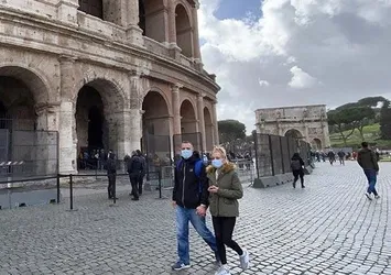 İtalya'dan 2 AB ülkesine karantina şartı