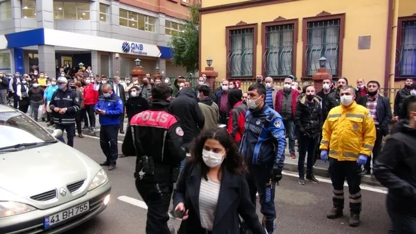 Kocaeli İzmit'te kardeşler arasında çıkan kavgada kan aktı! - 1