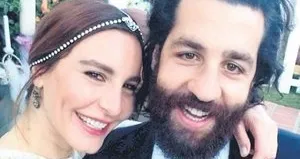 Ece’den bilmece gibi cevap!