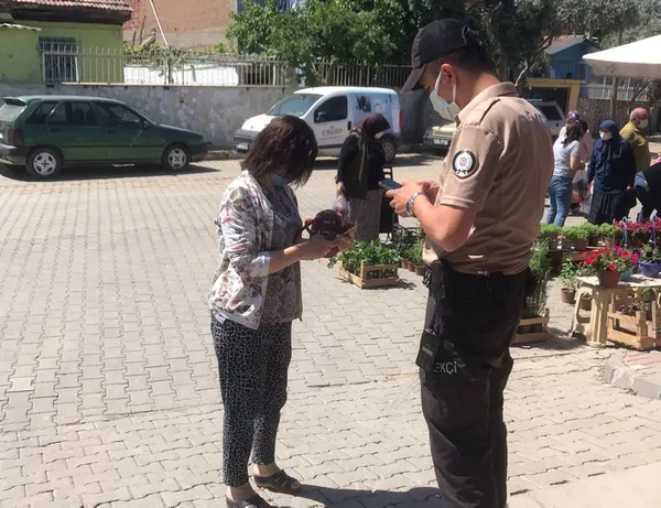 1621075171116.jpg SON DAKİKA: Pazarlar açık olunca vatandaşlar akın etti-7
