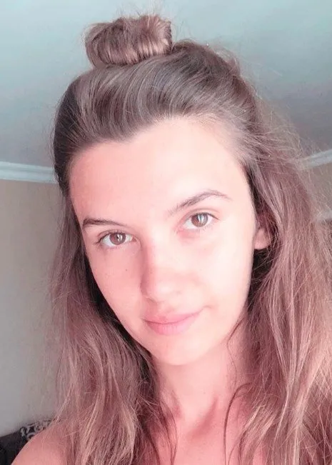 derya ulug makyajsiz fotografiyla sosyal medyayi salladi bu ne hal