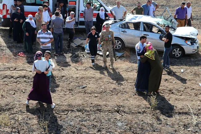 Bayram kana bulandı: 1 ölü, 4 ağır yaralı - 2