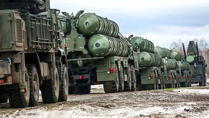 caatsaya-takilmayan-hindistan-s-400-alim-surecine-devam-ediyor-1650037344611.jpg Hindistan ile ABD arasında S-400 bilmecesi! - 1