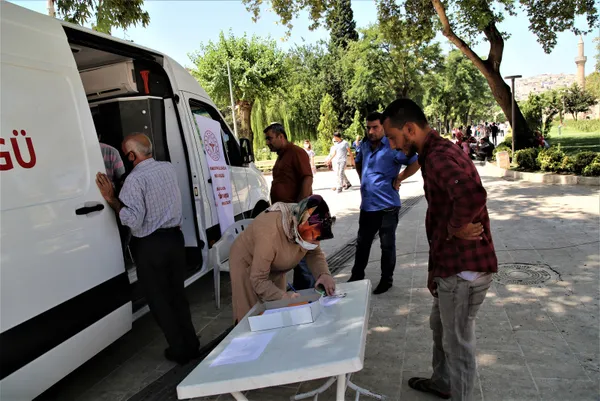 Aşılamada sevindiren haber! Bakan Koca paylaştı! Kırmızı tek il Şanlıurfa