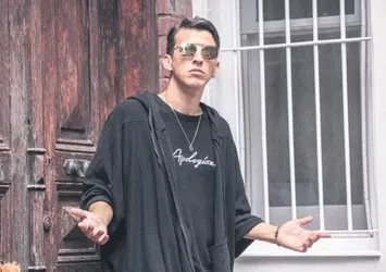 Musa Seis, Norm Ender’e gönderme yaptı