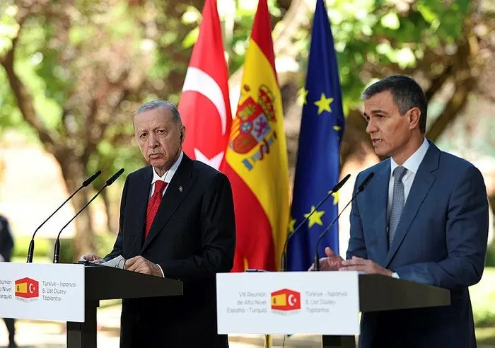 Başkan Erdoğan’dan İspanya ve İtalya dönüşü flaş mesajlar: Seçim değil terör örgütünü meşrulaştırmak için oyun var | Gazze’de ateşkes, Biden’ın mesajları, Eurofighter...