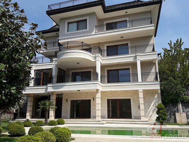 Cedi Osman Ebru Şahin için kesenin ağzını açtı! Alaçatı'da lüks villa kiraladı 20