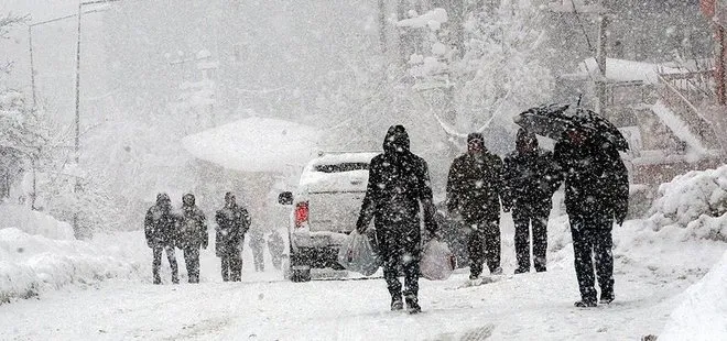 İstanbul’a kar ne zaman geliyor? La Nina etkisini gösterecek❄ | Meteoroloji’den uyarılar peş peşe geldi | Gece ve gündüz arasında 20 derece sıcaklık farkı olacak