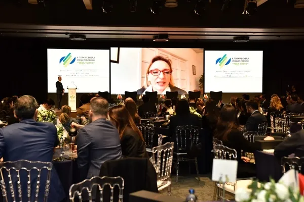 Enerjinin kalbi Turkuvaz Medya'da attı! 6.Türkiye Enerji ve İklim Forumu'na Bakan Alparslan Bayraktar katılıyor - 10