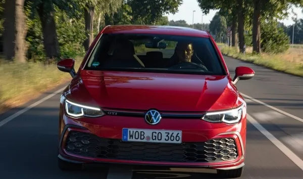 volkswagen-sorunu-kabul-etti-milyonlarca-otomobil-kullanicisini-ilgilendiriyor-1669734754107.jpg Volkswagen sorunu kabul etti! Milyonlarca otomobil kullanıcısını ilgilendiriyor - 8