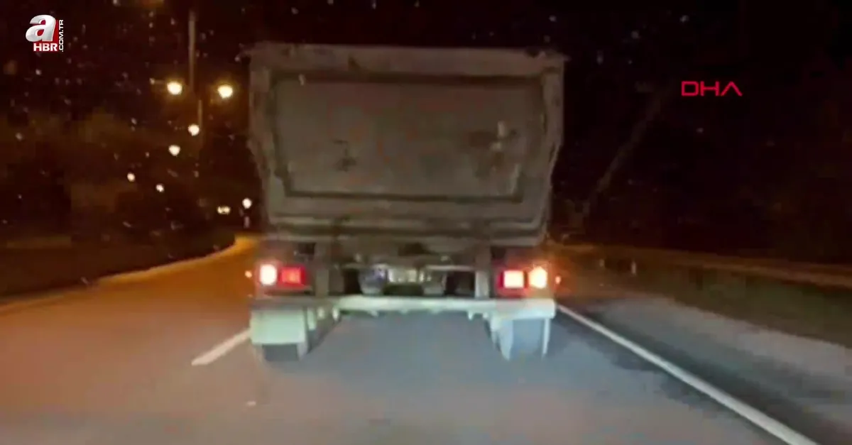 Hatay’da TIR’dan 28 kaçak göçmen çıktı