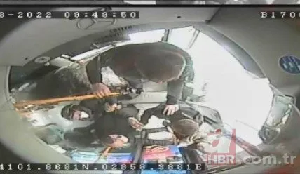 Seyir halindeki İETT otobüsünün şoförüne saldırılan anlar kamerada! “55 kişinin canına kast etti”
