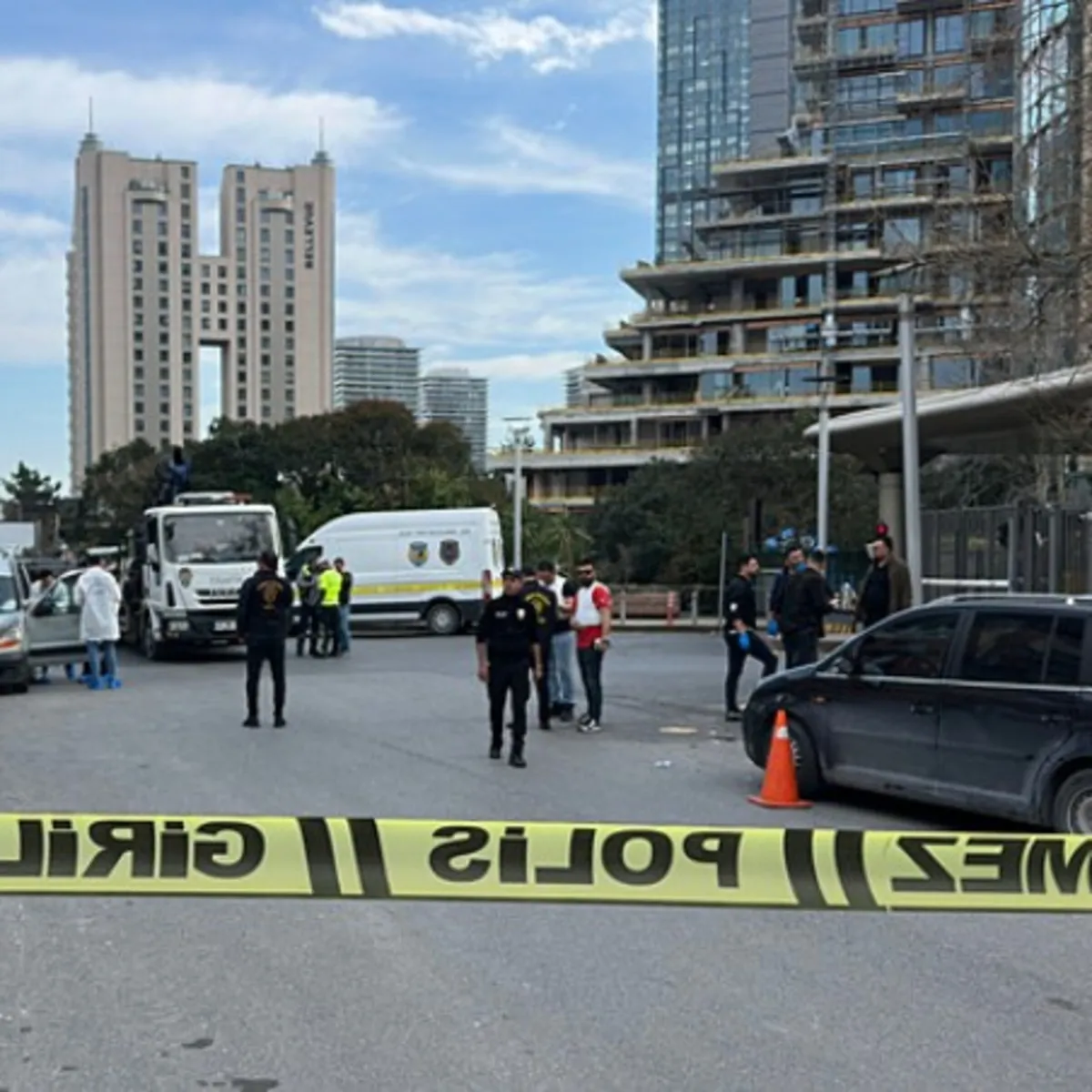 İstanbul Beşiktaş'taki Terör Saldırısında Gözaltı Sayısı 16'ya Yükseldi