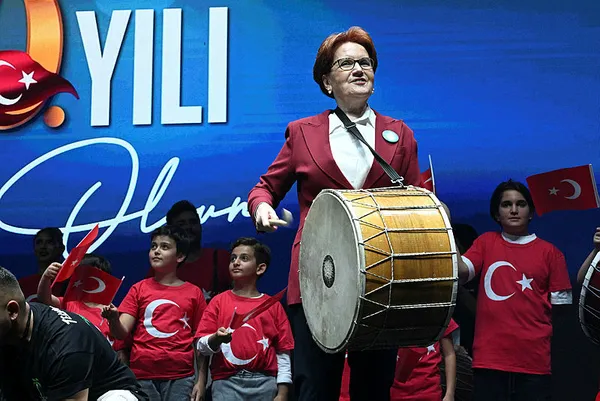 meral-aksener-ile-umit-dikbayir-cekismesi-kayip-132-milyon-tlden-sonra-taciz-iddiasi-1700555308315.jpg Meral Akşener ile Ümit Dikbayır çekişmesi! 'Kayıp 132 milyon TL’den sonra “Taciz” iddiası! Dikbayır'dan Akşener'e gözdağı: Vebali boynuna - 9