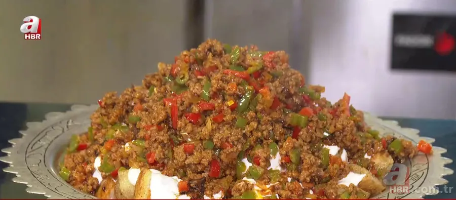 Mükemmel lezzetiyle yöresel tirit yemeği tarifi ve iftar sofrasında günün tatlısı: Sahine 2