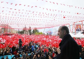 AK Parti’de 2026 stratejisi belli oldu! Teşkilatlara talimat