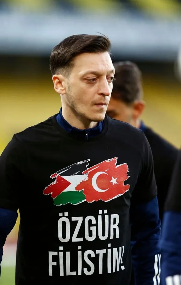 Futbolcular Filistin için tek yürek oldu! - 4