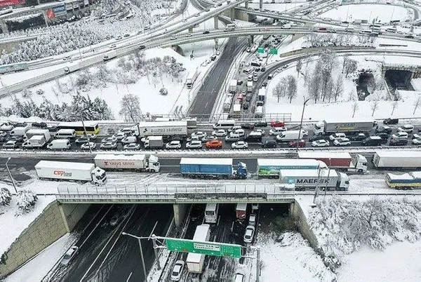 İBB Sözcüsü Murat Ongun’un İsviçre’deki lüks kayak tatiliyle ilgili yeni detaylar!