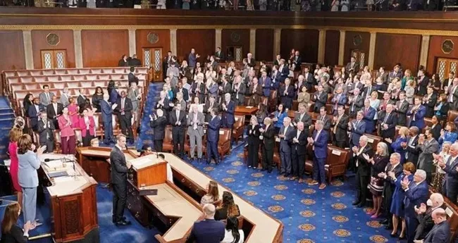 Türkiye’den İtalya’ya giden lüks yatta 19 FETÖ’cü yakalandı