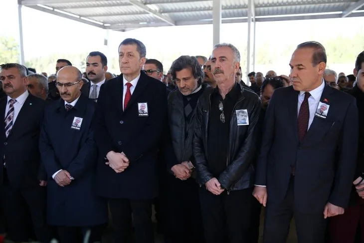 Usta oyuncu Aytaç Arman Adana'da son yolculuğunu uğurlandı