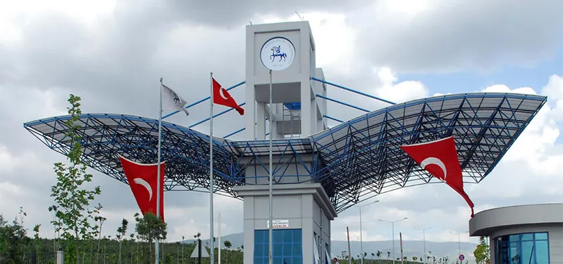 Dokuz Eylül Üniversitesi büro personeli ve hemşire alımı yapıyor! Başvuru şartları neler?