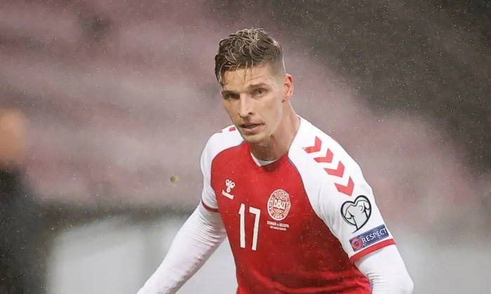 Galatasaray’da transfer gelişmesi... Stryger Larsen ile anlaşma sağlandı