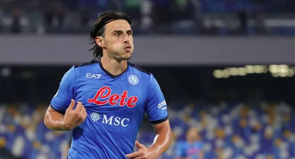 Süper Lig’de dev transfer bombası! Eski Fenerbahçeli yıldız Galatasaray’a gidiyor! İmza yakın...