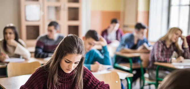 Üniversitelerden uzaktan eğitim kararı: Derslerin yüzde 40’ı...